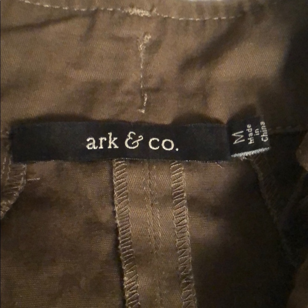 Vest - Picture 3 of 3